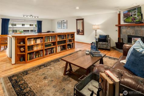 18520 NE 19th Place Bellevue WA 98008