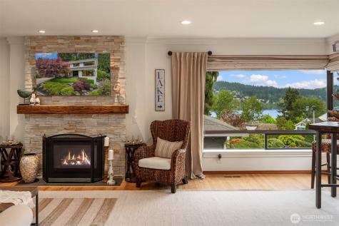 18520 NE 19th Place Bellevue WA 98008