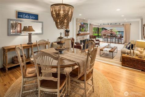 18520 NE 19th Place Bellevue WA 98008