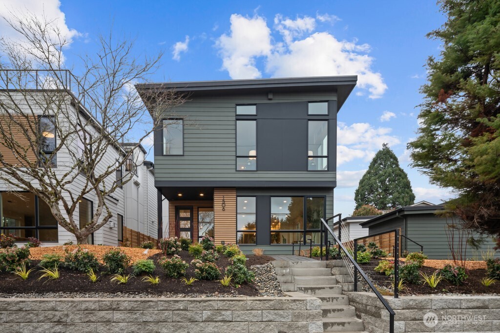 1506 6th Street W Kirkland WA 98033