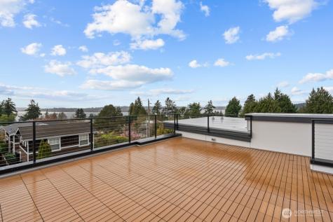 1506 6th Street W Kirkland WA 98033