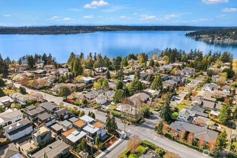 1506 6th Street W Kirkland WA 98033