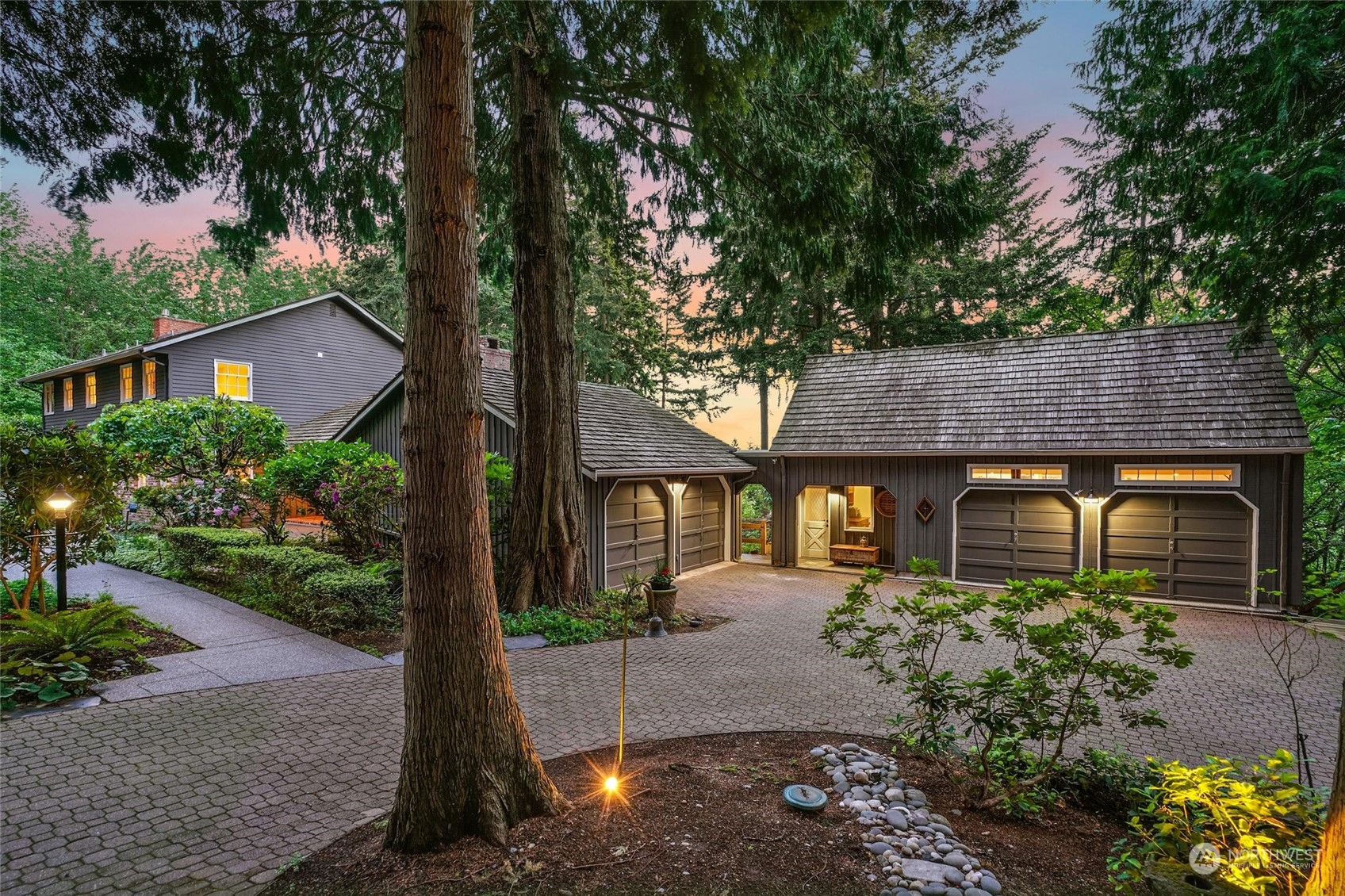 12832 71st Avenue Ne Kirkland WA 98034