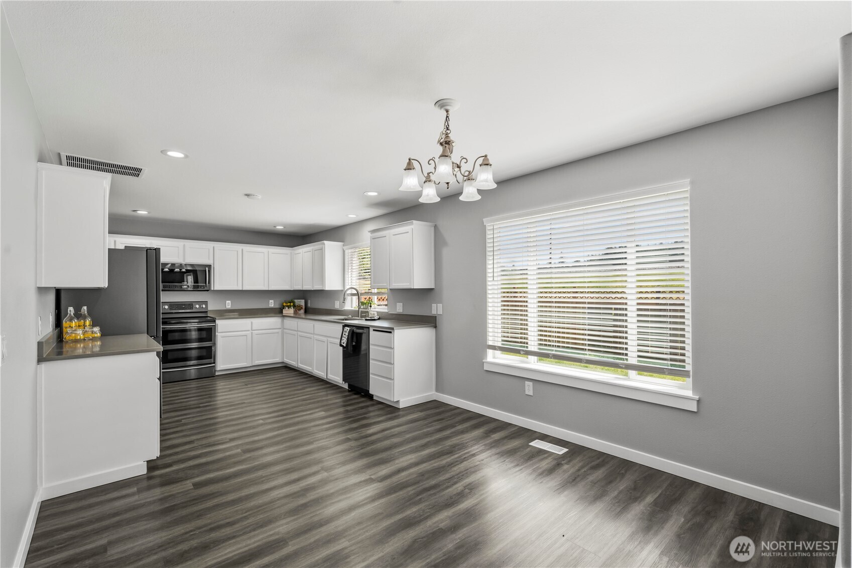 7249 Radius Loop SE Lacey WA 98513