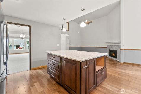 25242 Lake Wilderness Country Club Drive SE Maple Valley WA 98038