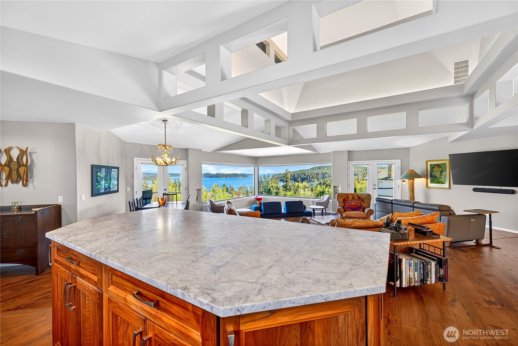 15107 Bridgeway Drive Anacortes WA 98221