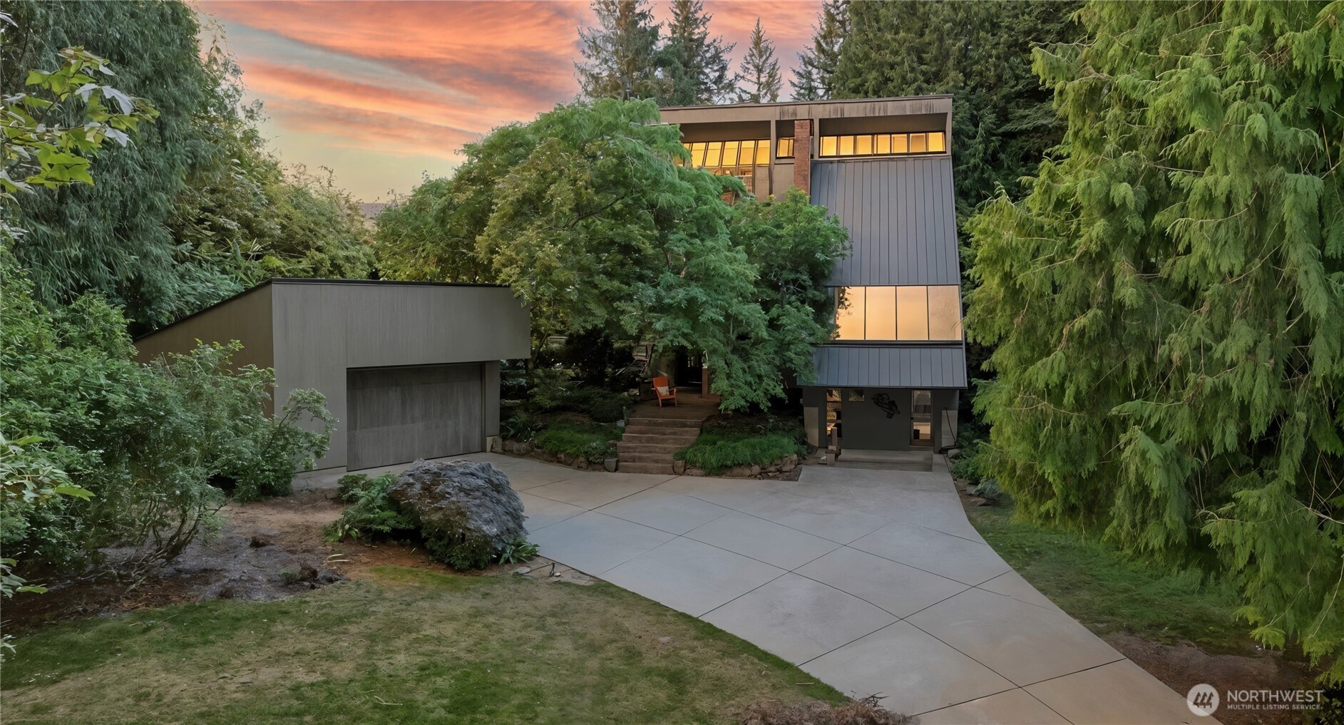 14229 SE 213th Street Kent WA 98042