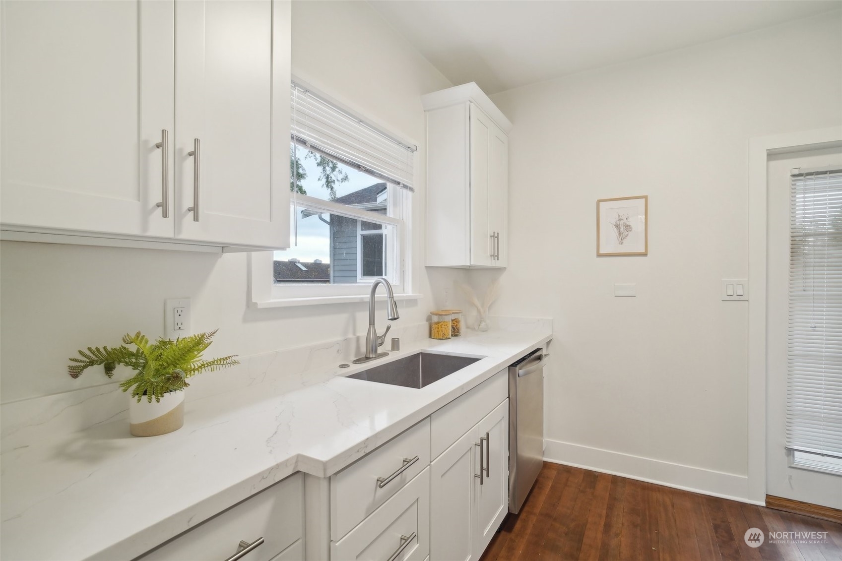 6023 28th Avenue NE Seattle WA 98115