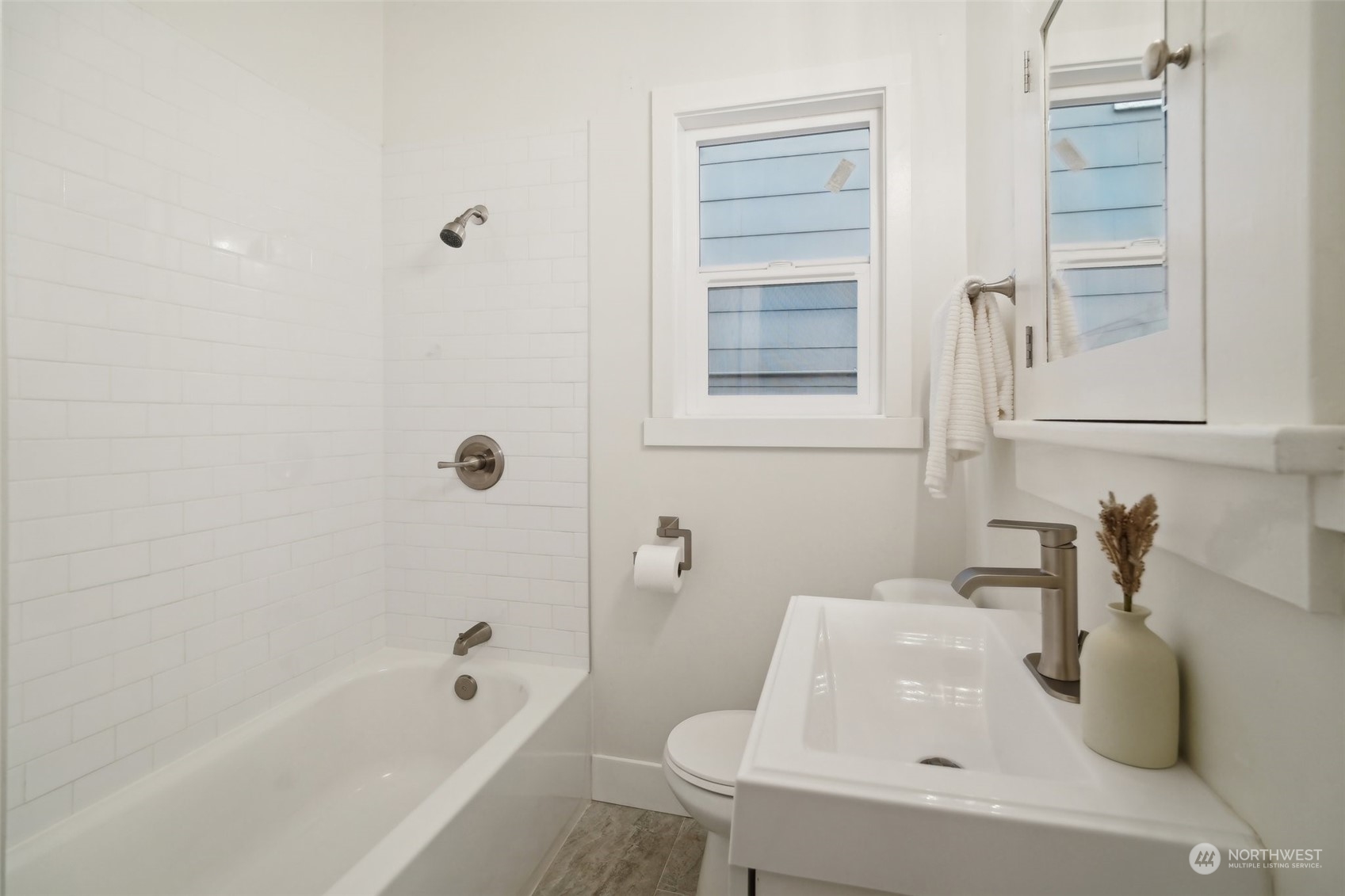 6023 28th Avenue NE Seattle WA 98115