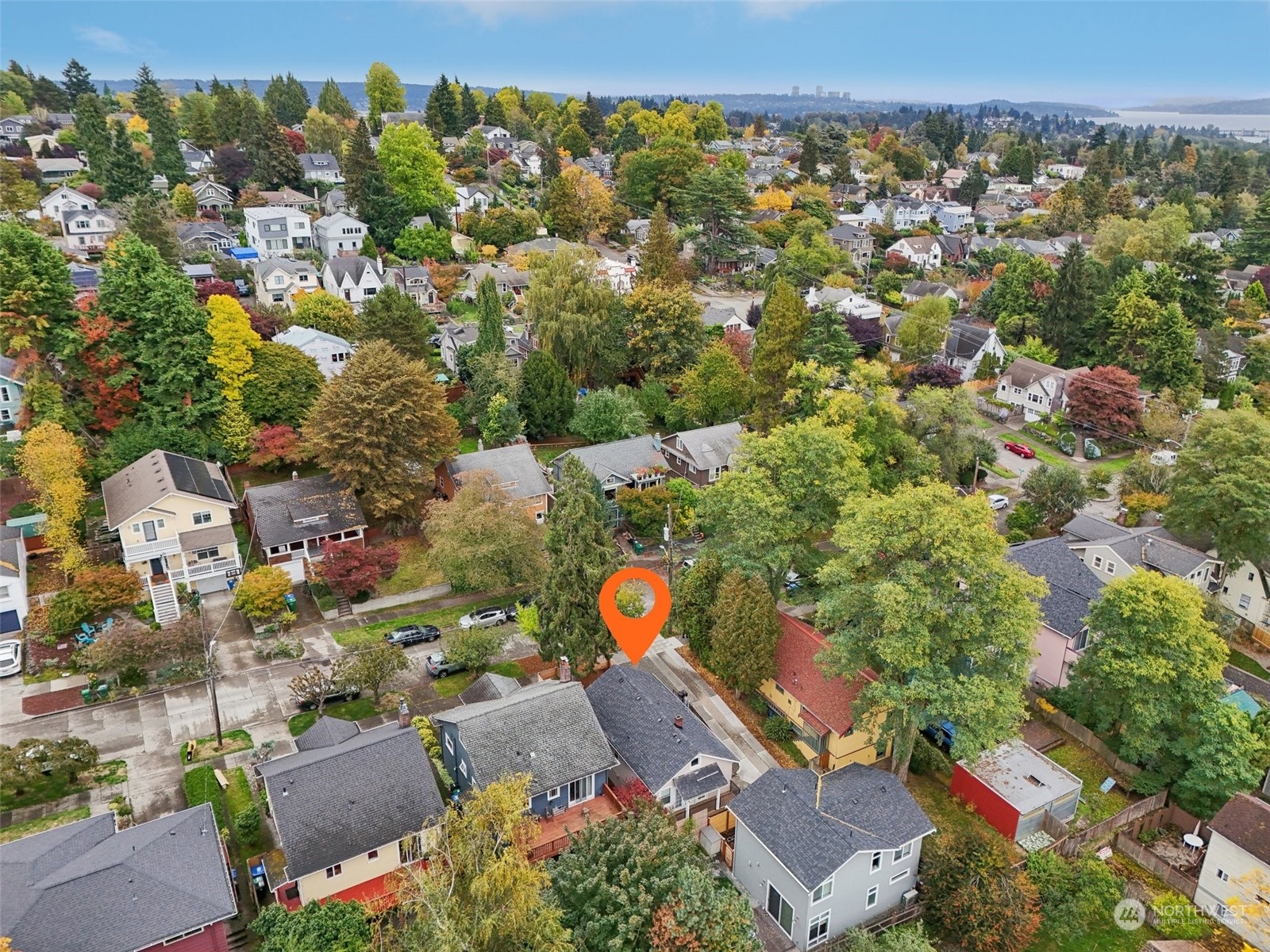 6023 28th Avenue NE Seattle WA 98115