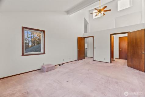 301 E Lila Westport WA 98595