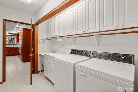 301 E Lila Westport WA 98595