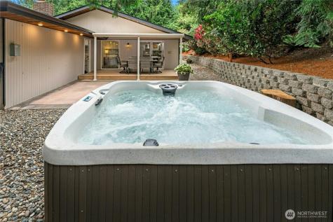 18152 145th Avenue SE Renton WA 98058