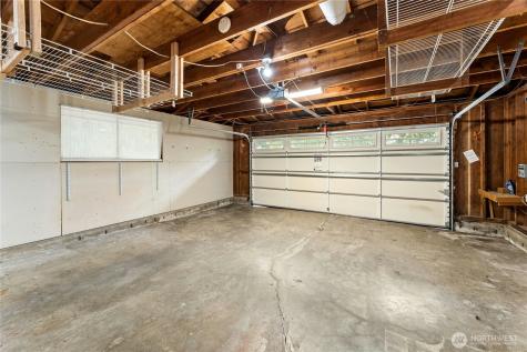 18152 145th Avenue SE Renton WA 98058