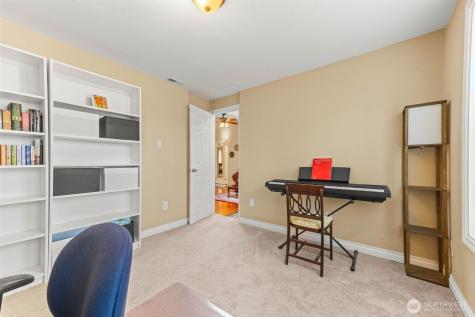 2512 S 361 Street Federal Way WA 98003
