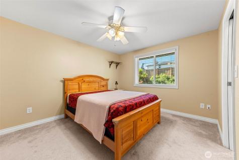 2512 S 361 Street Federal Way WA 98003