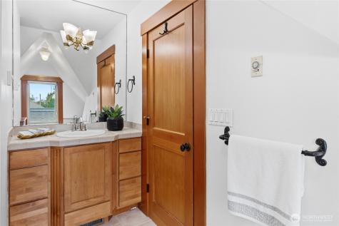 4418 Eastern Avenue N Seattle WA 98103