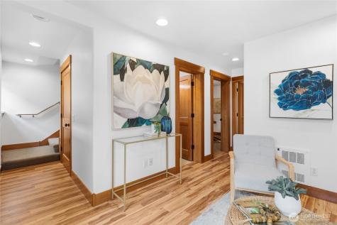 4418 Eastern Avenue N Seattle WA 98103