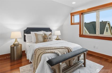 4418 Eastern Avenue N Seattle WA 98103