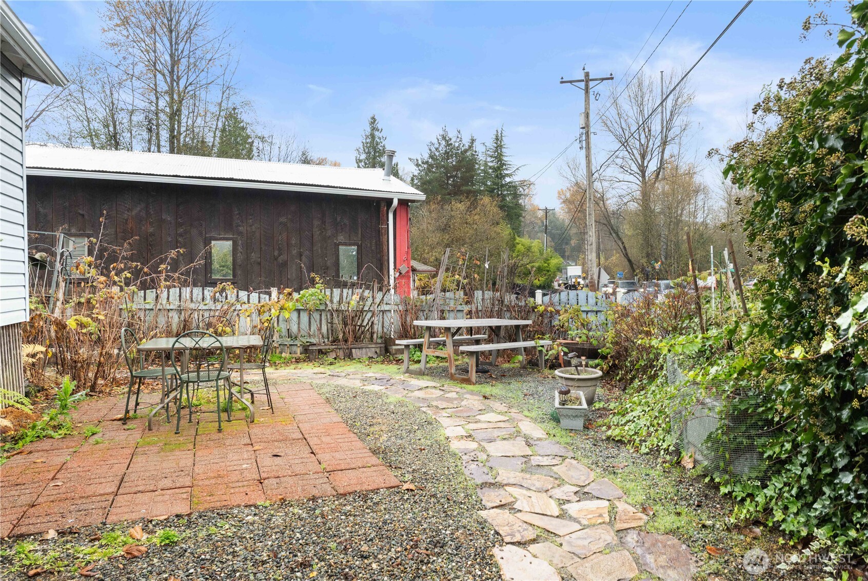 2814 Pioneer Way E Tacoma WA 98404