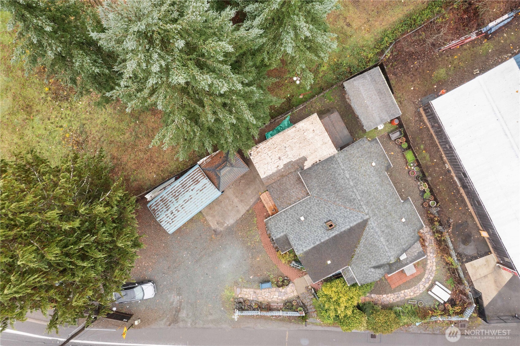2814 Pioneer Way E Tacoma WA 98404