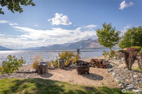 117 Barefoot Lane Oroville WA 98844