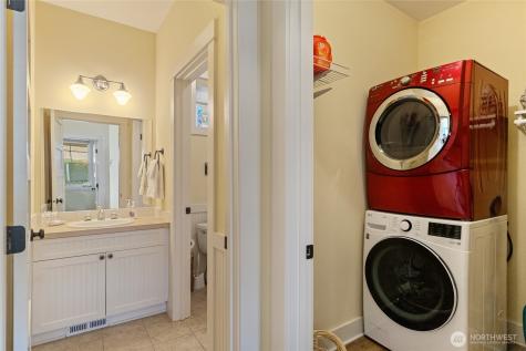 117 Barefoot Lane Oroville WA 98844