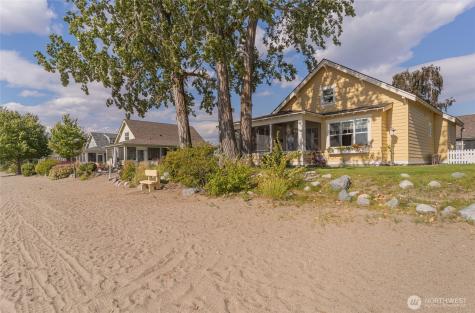 117 Barefoot Lane Oroville WA 98844