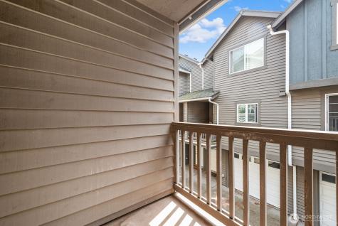 931 N 97th Street Seattle WA 98103