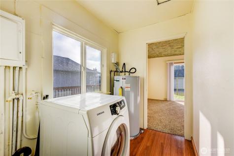 1926 Monroe Avenue Everett WA 98203