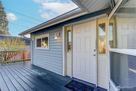 1926 Monroe Avenue Everett WA 98203
