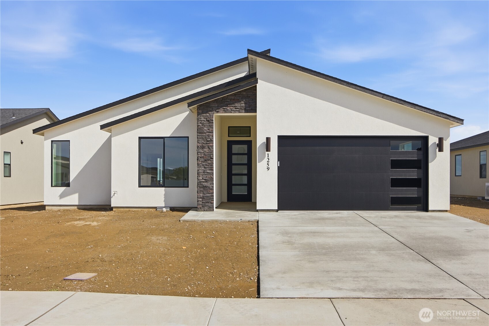 1134 E Mount Hood Street Othello WA 99344
