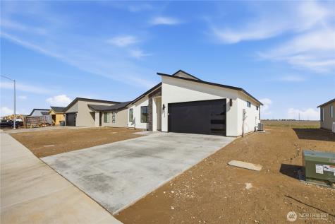 1134 E Mount Hood Street Othello WA 99344