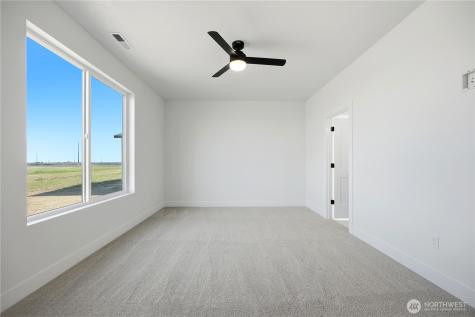 1134 E Mount Hood Street Othello WA 99344