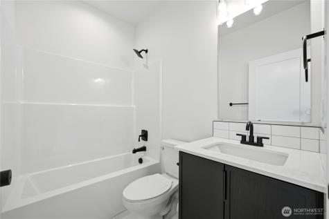 1134 E Mount Hood Street Othello WA 99344