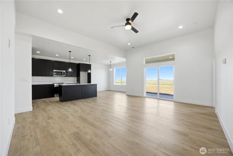 1134 E Mount Hood Street Othello WA 99344