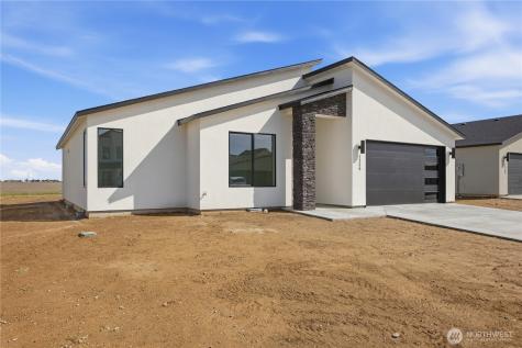 1134 E Mount Hood Street Othello WA 99344