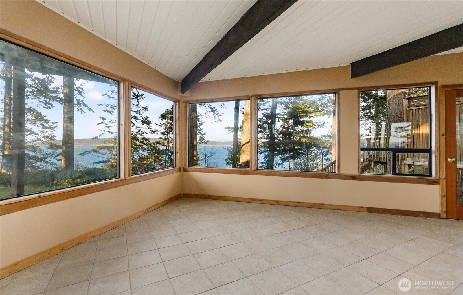 3155 Fox Spit Road Langley WA 98260
