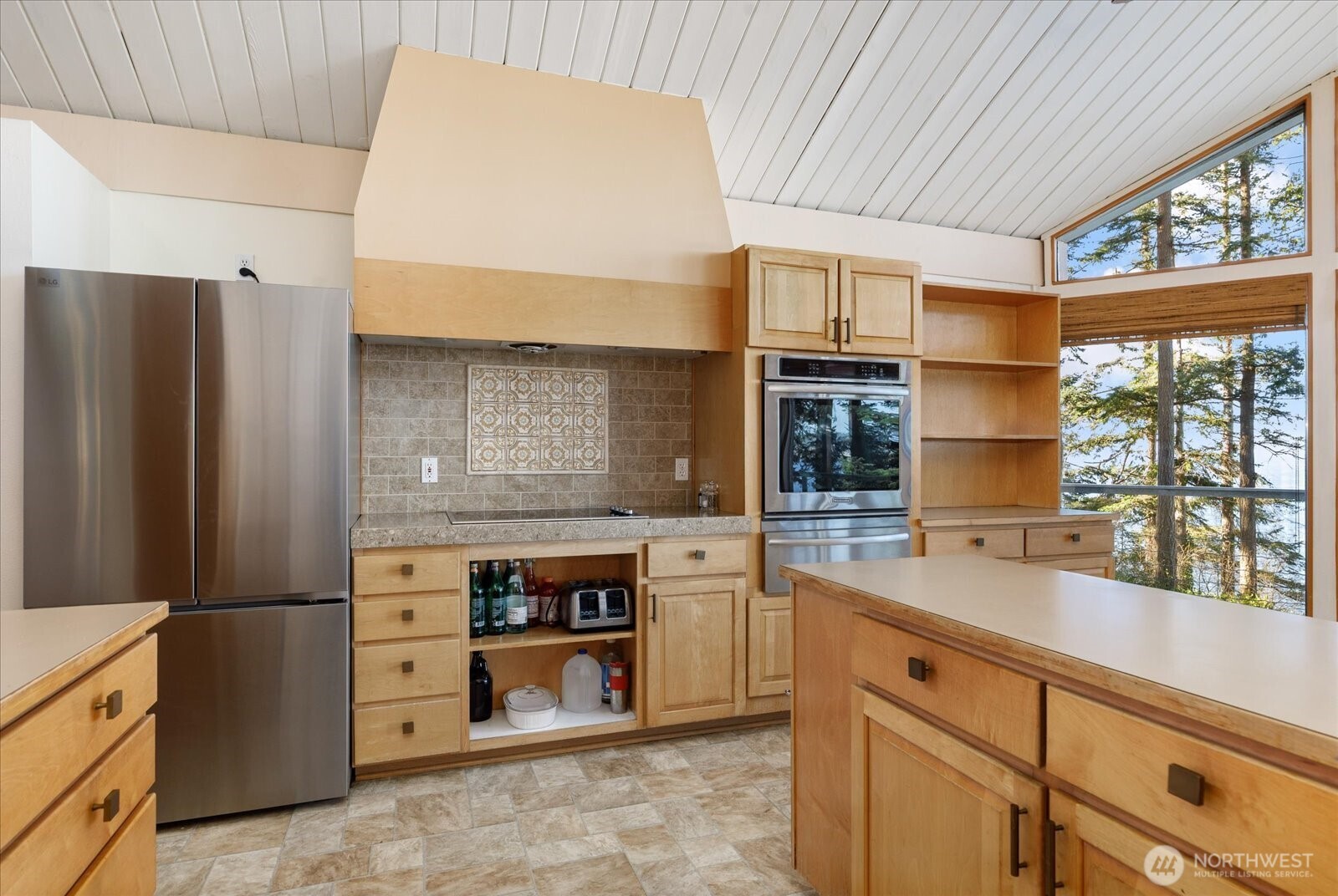 3155 Fox Spit Road Langley WA 98260