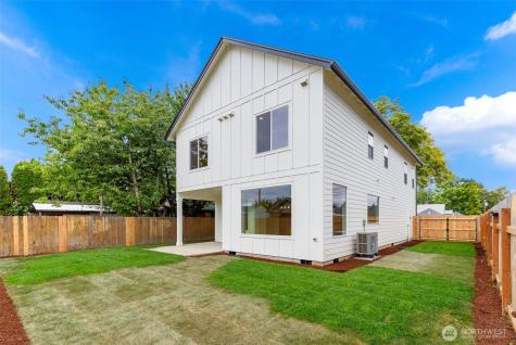 1209 S 6th Avenue Kelso WA 98626