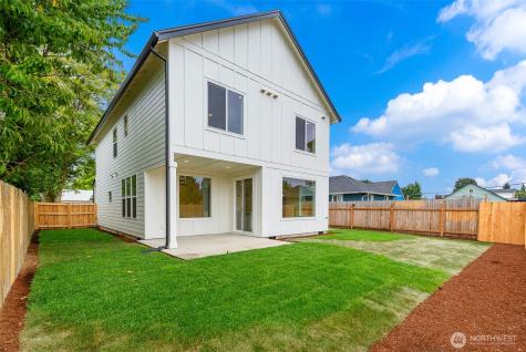 1209 S 6th Avenue Kelso WA 98626