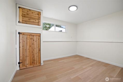 777 NE Camano Drive Camano Island WA 98282