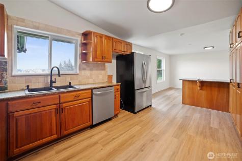 777 NE Camano Drive Camano Island WA 98282