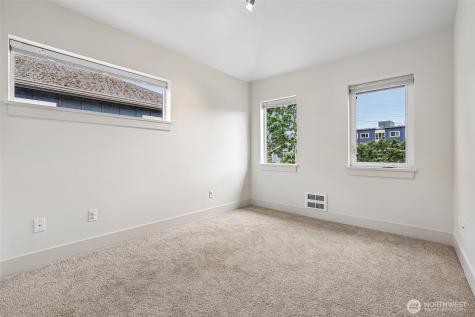 8128 Wolcott Avenue S Seattle WA 98118