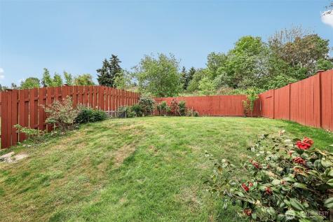 8128 Wolcott Avenue S Seattle WA 98118