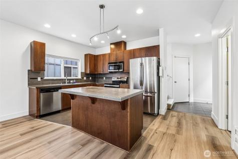 8128 Wolcott Avenue S Seattle WA 98118