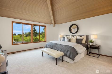 5303 143rd Avenue SE Bellevue WA 98006
