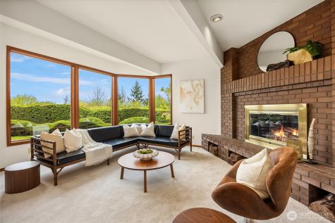 5303 143rd Avenue SE Bellevue WA 98006