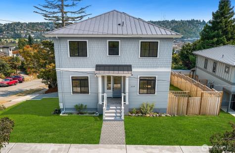 2114 26th Avenue W Seattle WA 98199