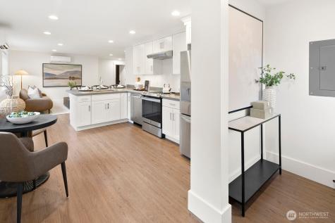 2114 26th Avenue W Seattle WA 98199